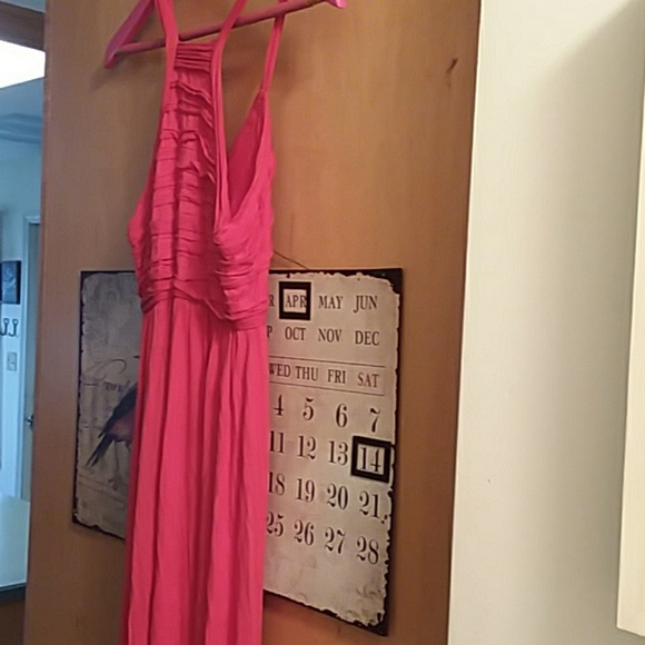 Dress - Picture 4 of 4